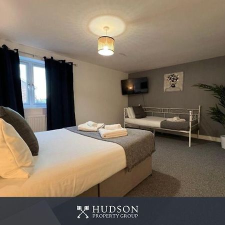 Open Plan Townhouse In Shrewsbury Villa Екстериор снимка