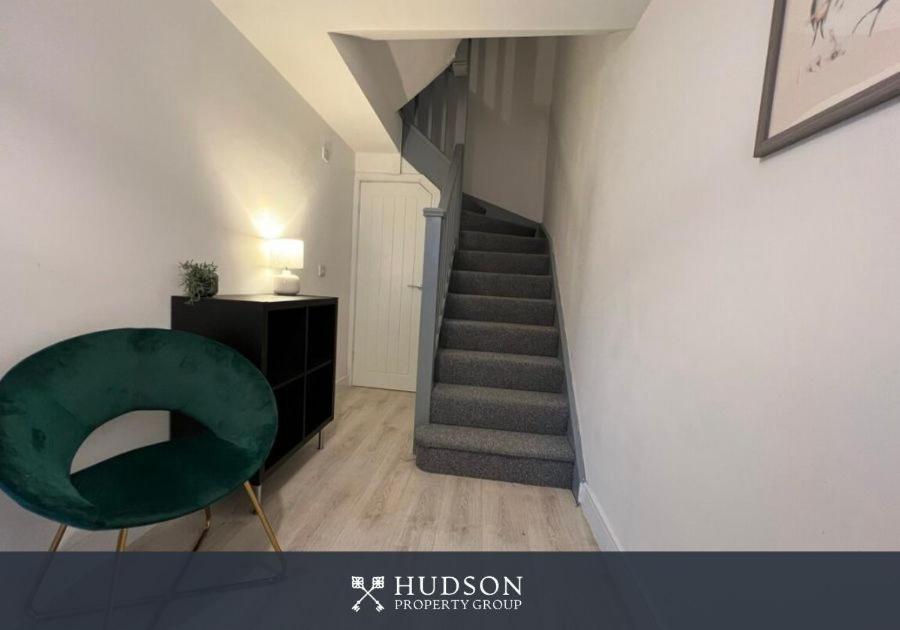 Open Plan Townhouse In Shrewsbury Villa Екстериор снимка
